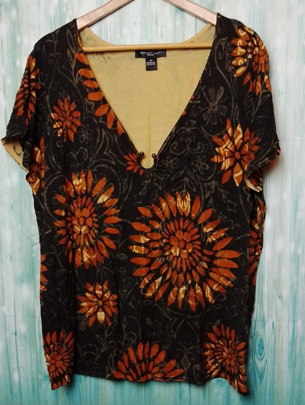 August  Silk Black Top with Rust Floral Print V-Neck Short Sleeve 3X